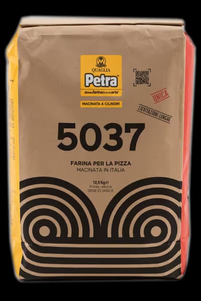 Petra 5037